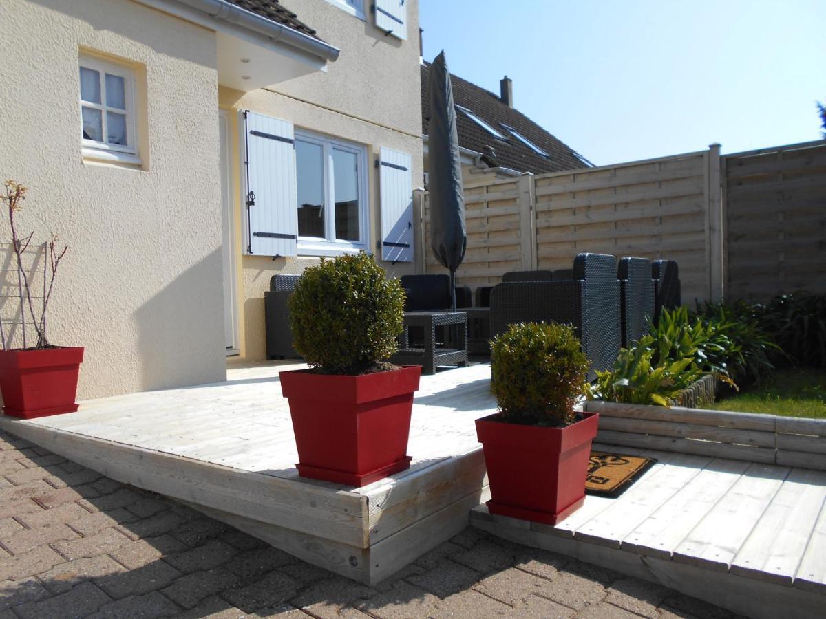 Gite De Eric Et Rose Bernières-sur-Mer Zewnętrze zdjęcie