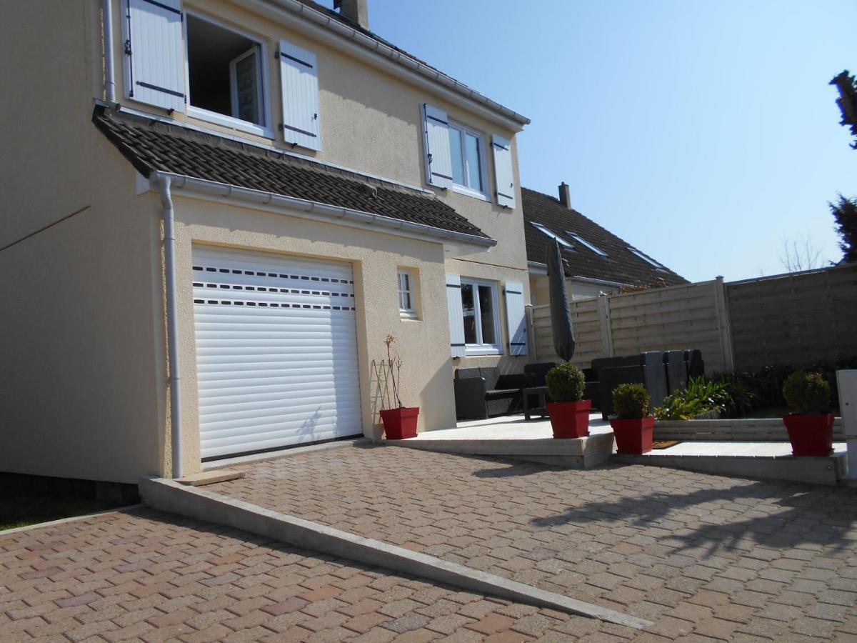 Gite De Eric Et Rose Bernières-sur-Mer Zewnętrze zdjęcie