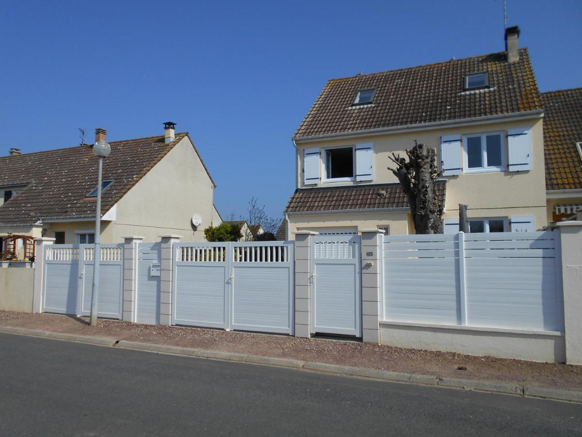 Gite De Eric Et Rose Bernières-sur-Mer Zewnętrze zdjęcie